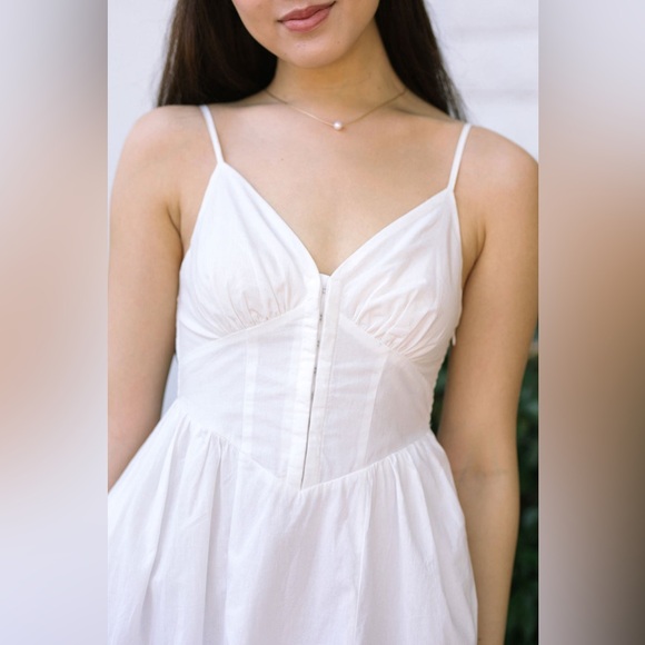 NWT Dahlia Corset Midi Dress in White - Size S - Picture 3 of 12